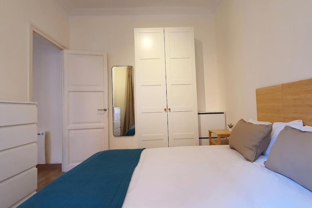 Apartment Opening Doors Sant Pau - Modern Flat Close To Sagrada Familia